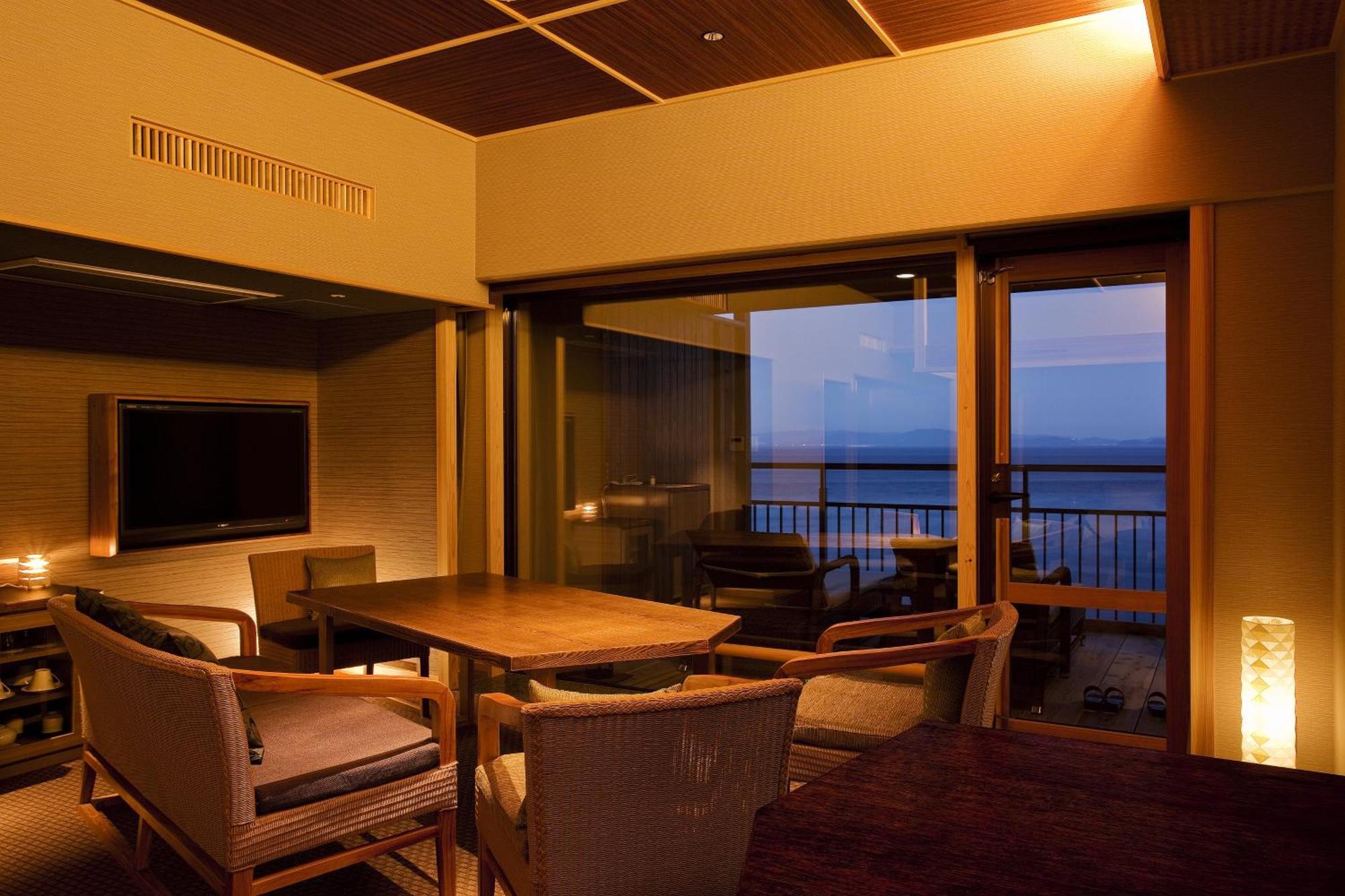 Hotel New Awaji Sumoto Bagian luar foto