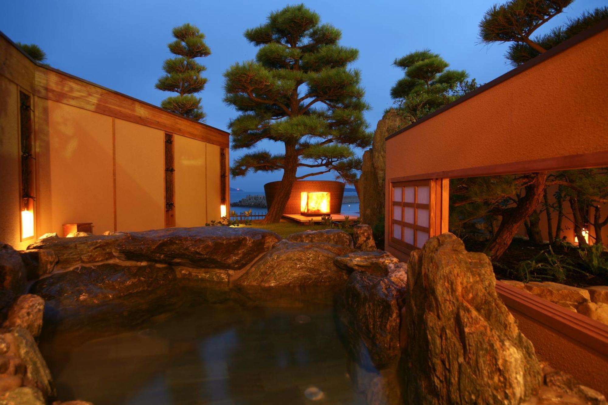 Hotel New Awaji Sumoto Bagian luar foto