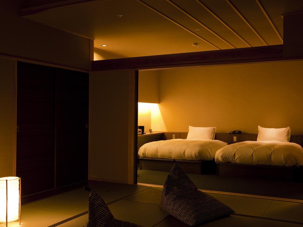 Hotel New Awaji Sumoto Bagian luar foto