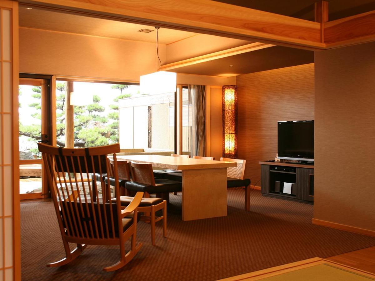 Hotel New Awaji Sumoto Bagian luar foto