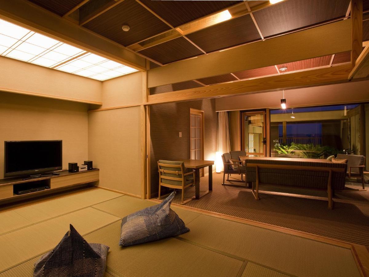 Hotel New Awaji Sumoto Bagian luar foto